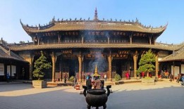 爆料南京寺庙网友视频,网友视频曝光惊人内幕